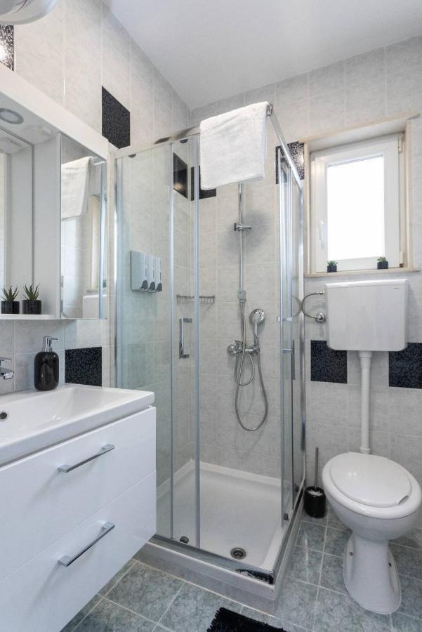 Apartment Maestral *