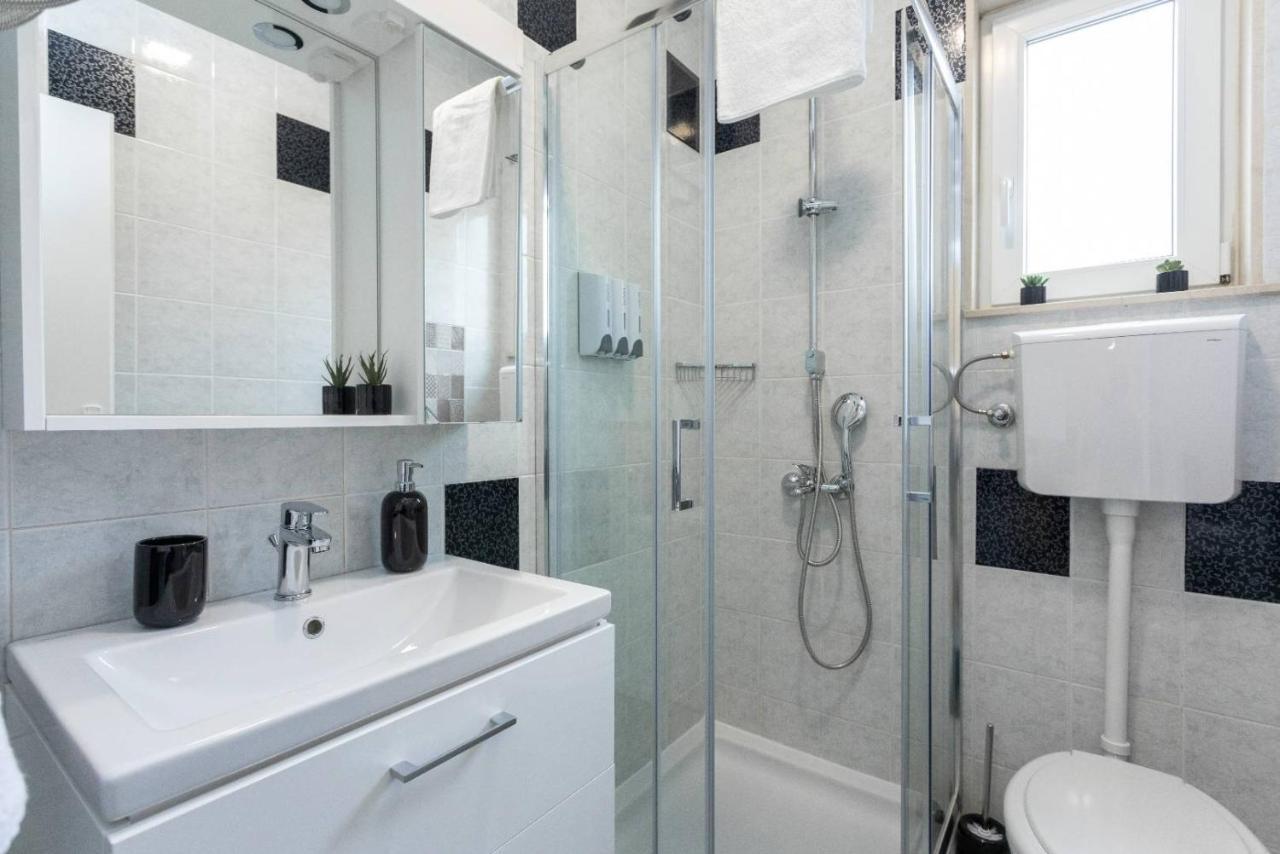 Apartment Maestral *